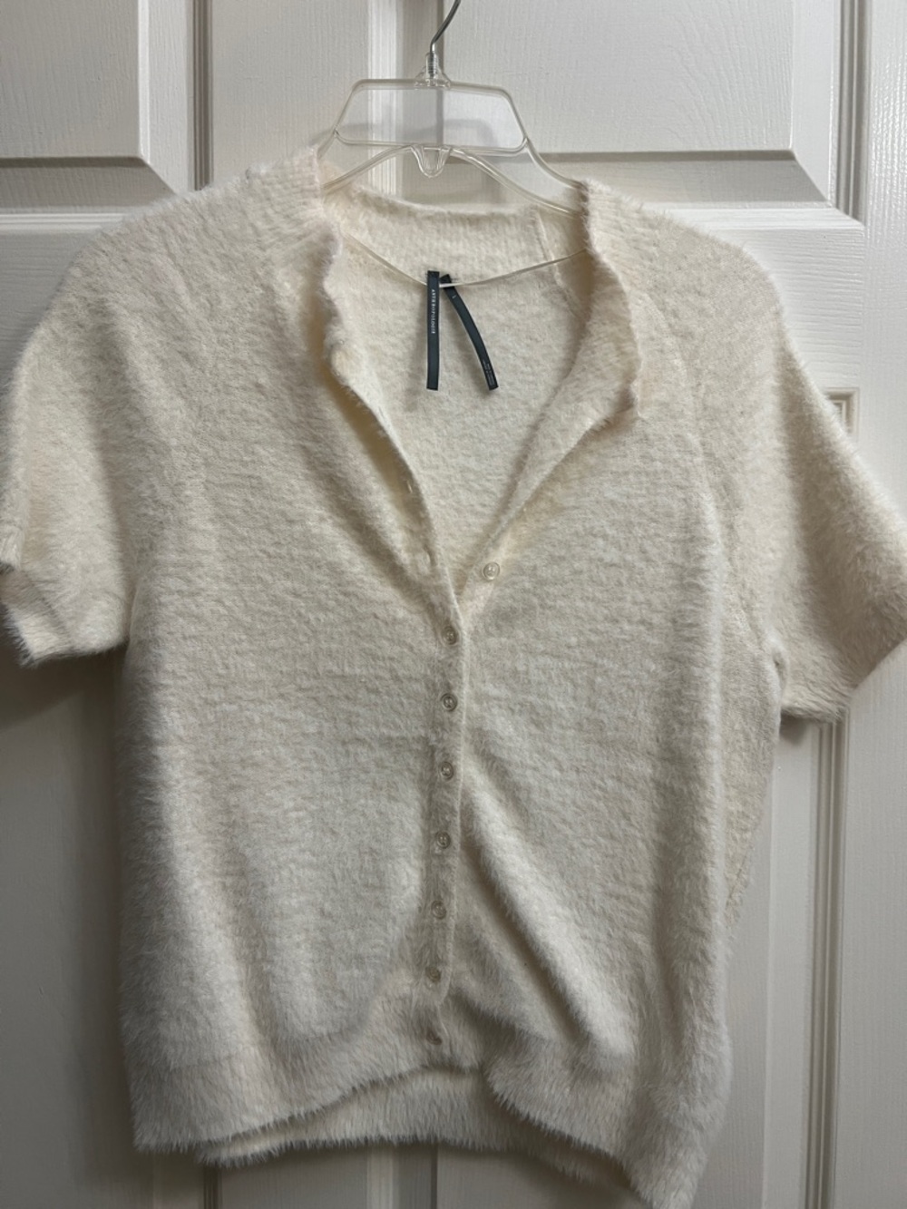 By Anthropologie Soft Short-Sleeve Cream Cardigan Sweater - Picture 4 of 9